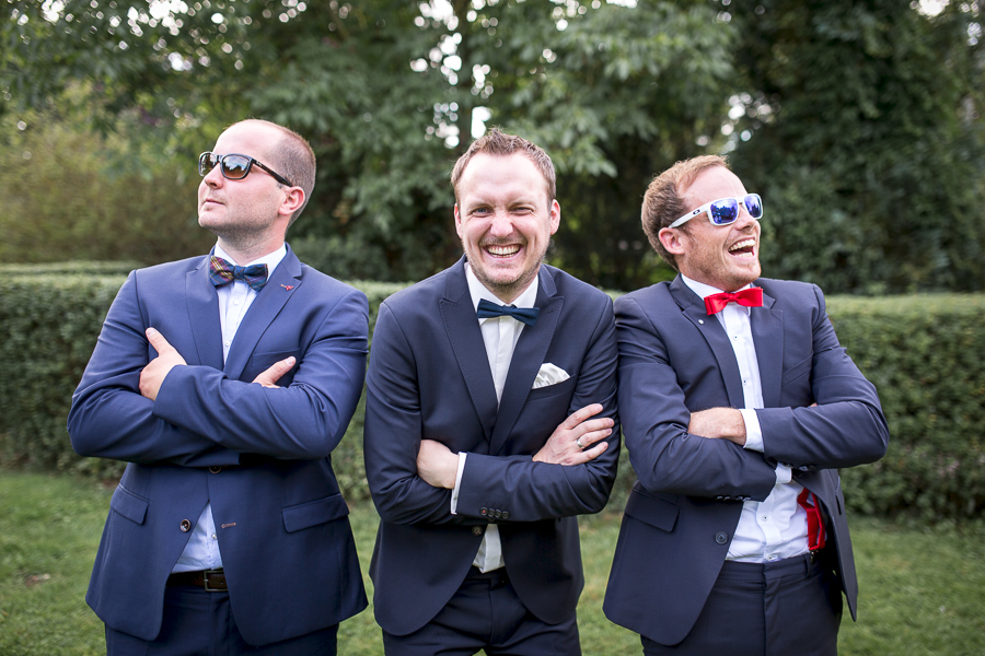 dominik neesen photographie, freie Trauung im freien, kloster dahlheim, gruppenaufnahme outtakes, heiraten in owl