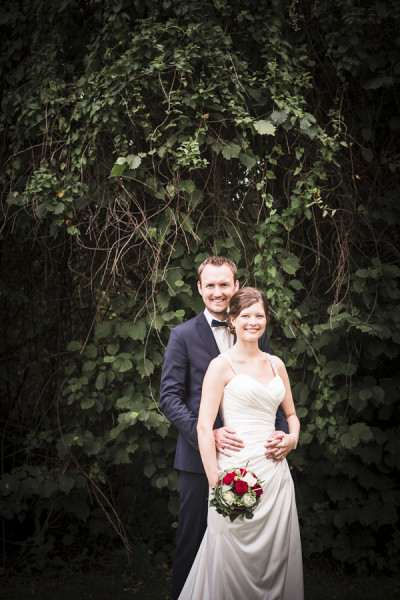 dominik neesen photographie, freie Trauung im freien, kloster dahlheim, bräutigam