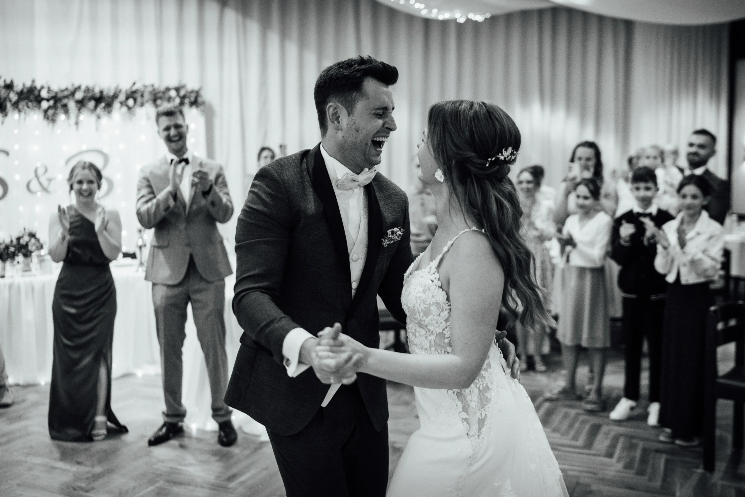 Sina & Bogdan - Eine freie Trauung in Rietberg Hochzeit Beckum 214 Scaled