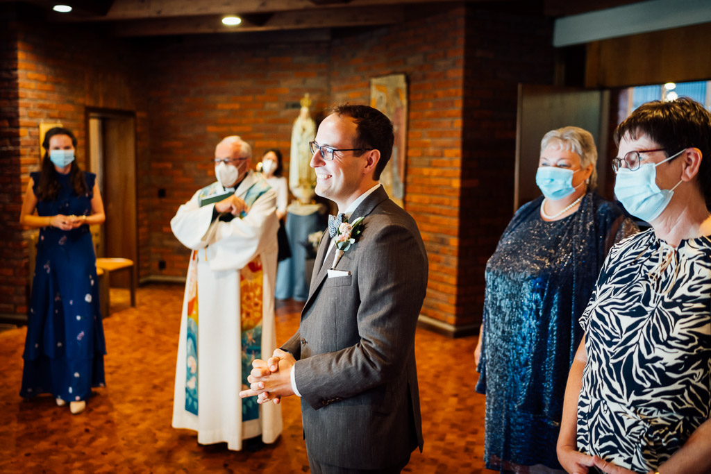 Bräutigam, Heiraten in Bielefeld, Hochzeit, Hochzeitsreportage,