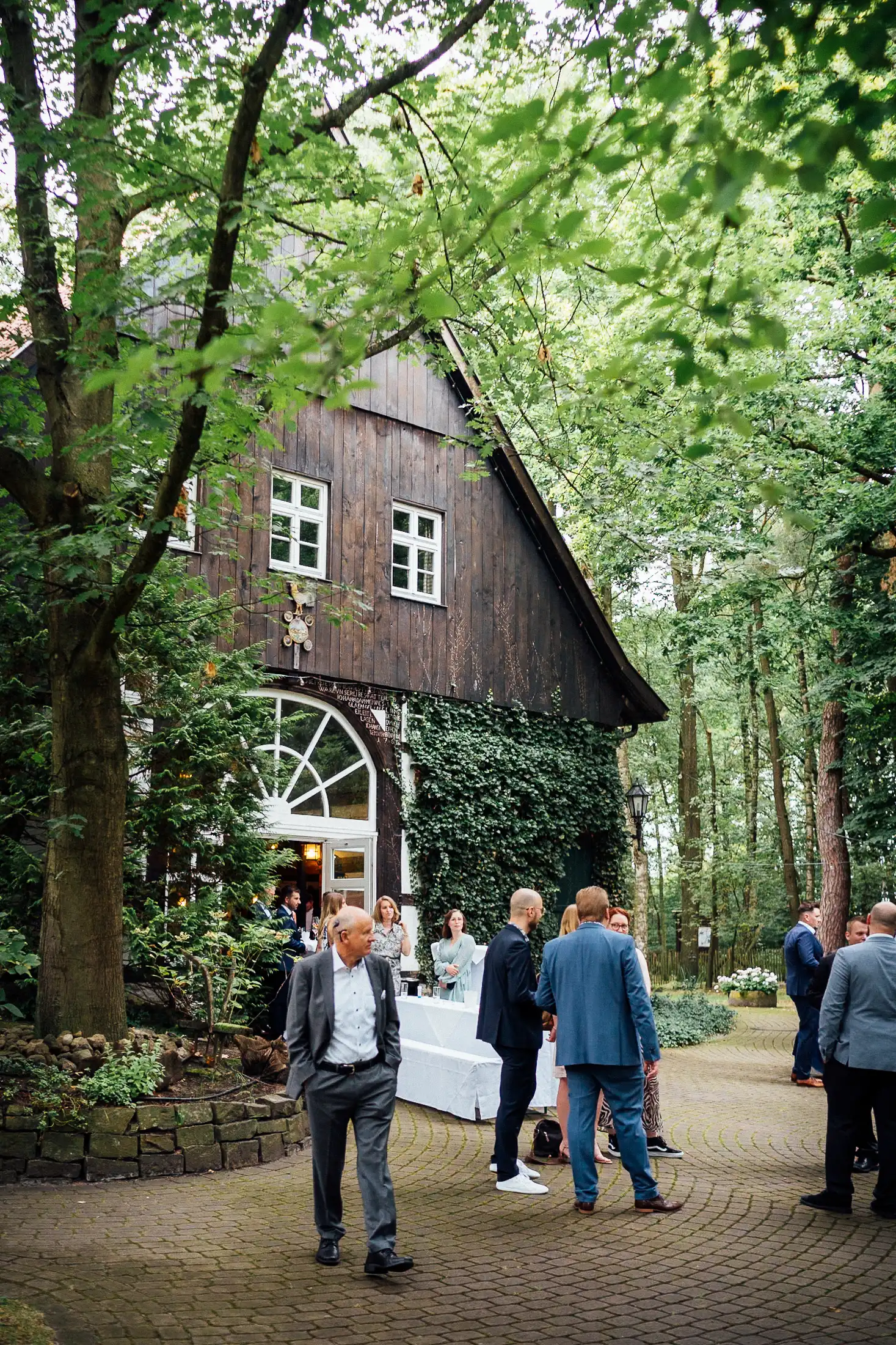 Hochzeit, Das Gastliche Dorf, Hirtenkapelle, standesamtliche Trauung, Braut, Bräutigam, Hochzeitsfotograf, Delbrück