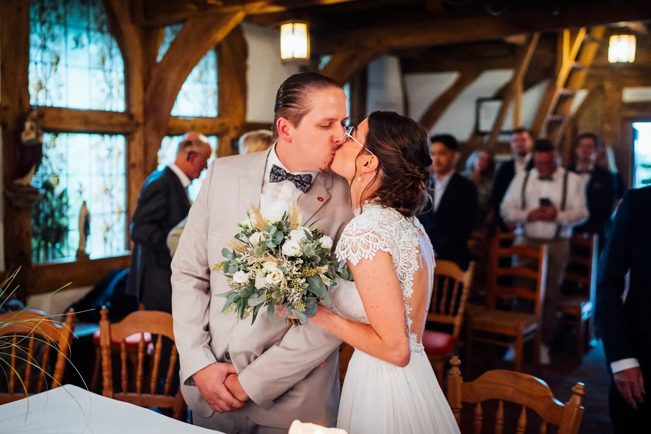 Hochzeit, Das Gastliche Dorf, Hirtenkapelle, standesamtliche Trauung, Braut, Bräutigam, Hochzeitsfotograf, Delbrück