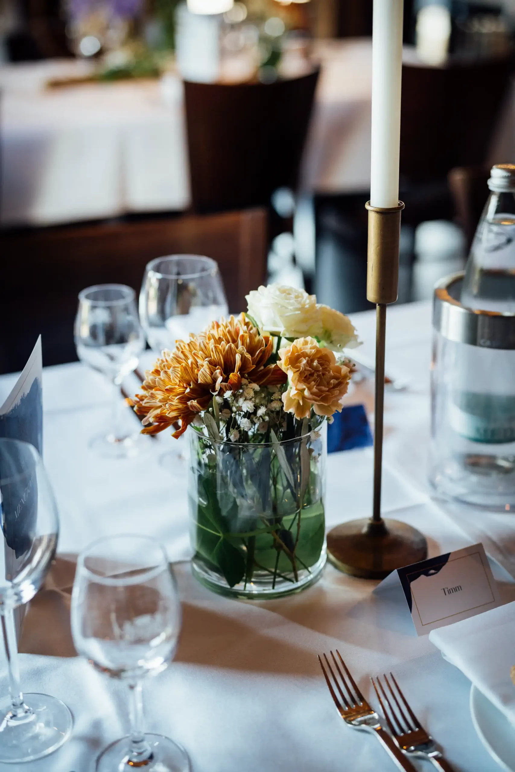 Hochzeitsfotograf Paderborn, standesamtliche Trauung, Brautpaar, Gut Lippesee, Tischdeko, Hochzeit,